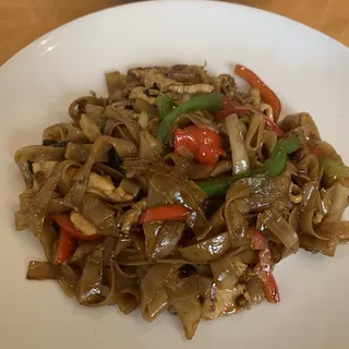 Pad Khee Mao.