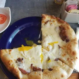 Breakfast Pizza