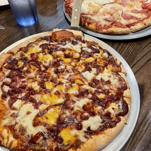 bbq chicken + Hawaiian