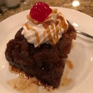 Pineapple upside down cake