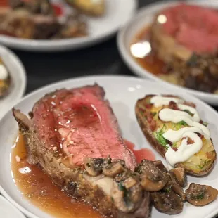 Prime Rib Dinner - Air Bnb Catering