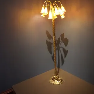 Pond Lilly Lamp (Tiffany), 1906-1910