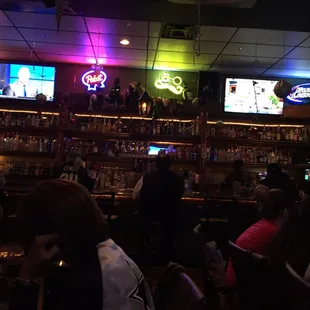 people watching tvs