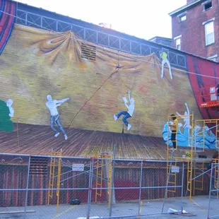 The 2005 Fringe Mural located on the side of the Know Theatre of Cincinnati