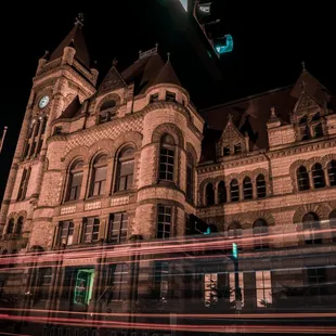 Cincinnati - Walking Ghost Tour - Cincinnati Ghosts