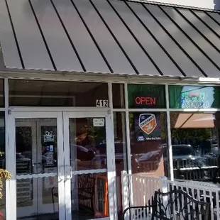 Pizza, Sports, Spirits