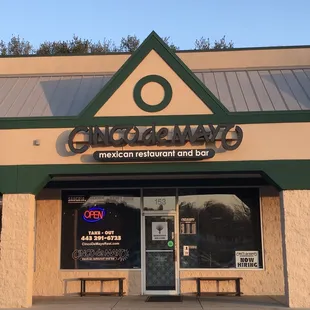 Front of restaurant in the shopping center.