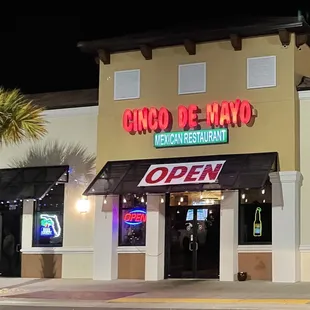 Weren&apos;t we just here on Friday? (Lol). Back again! Love their shrimp dishes here. Highly recommend Cinco De Mayo here in St. Augustine.
