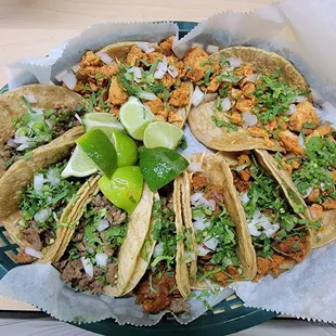 a plate of tacos