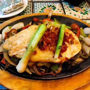 Fajitas a la Mayo. The chicken was good with the Monterey Jack &amp; Bacon. Decent flavor overall.