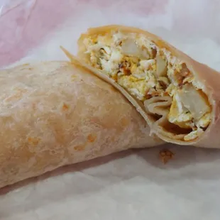 Bacon,egg,cheese,potato breakfast burrito