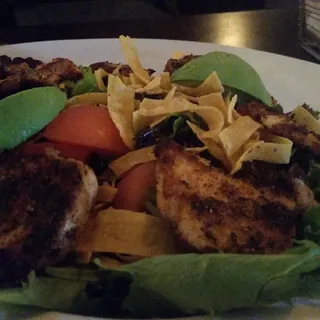 Grilled Chicken Tortilla Salad