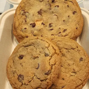 Stuffed PB cookie (giant) and chocolate potato chip cookies (smaller)