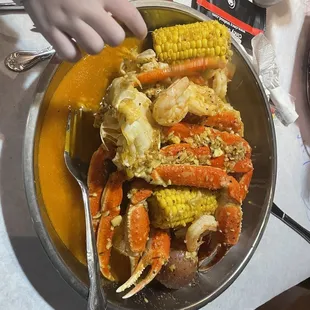 Visiting from West Virginia waitress name was hailey she was amazing and explained the menu very well. Pricing is fair.