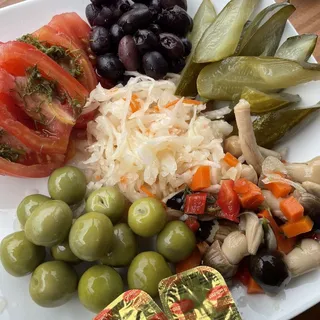 Assorted Pickled Vegetables