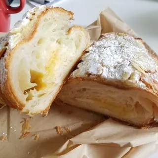 Almond Croissant