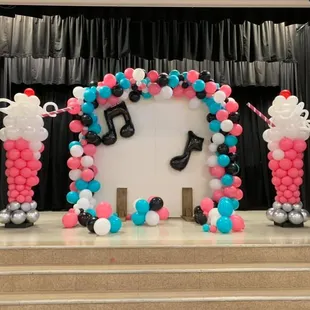 Cindy Lou Balloons (405) 985-8871
 www.cindylouballoons.com Edmond, OK, Oklahoma City Metro Area, Oklahoma County. #balloon #sockhop #float