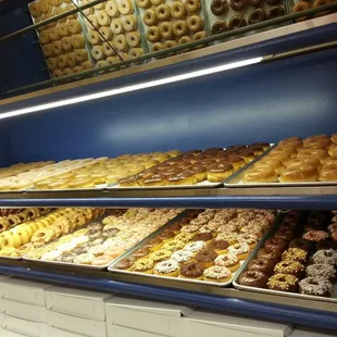 THE BEST AND FRESH !!