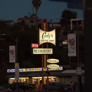 Cindy&apos;s