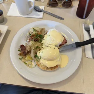 Eggs Benedict