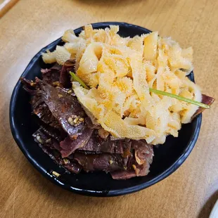 Cold dishes - spicy beef tendon and spicy beef stomach