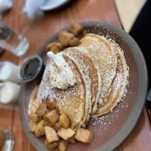 Buttermilk pancakes with apple compote