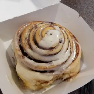 The big size is way better than mini ones. So fluffy, doughy and good