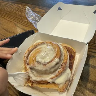 Cinnabon