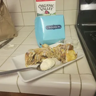 Cinnabon