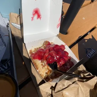 Cherry cheesecake bun