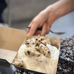 Build Your Own Cinnamon Roll