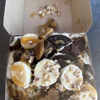 Build Your Own Cinnamon Roll