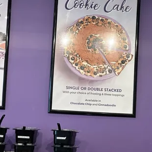 A cookie pie!  I'm in heaven!