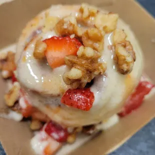 strawberries &amp; cream