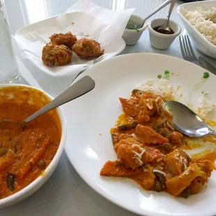 Navratan Korma Lunch 1/2off dine in!  half my veg pakora left