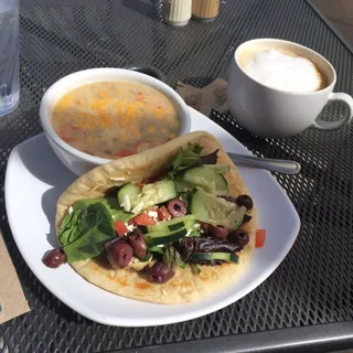 Greek Chicken Pita