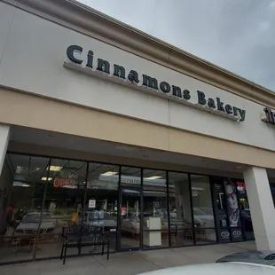 Cinnamons Bakery