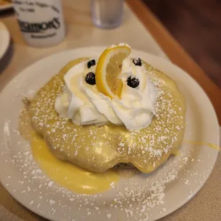 Blueberry pancakes with lemon topping