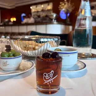 4oz manhattan - for real