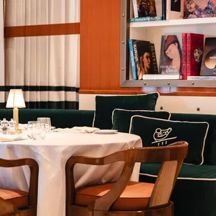 a table and chairs in a restaurant