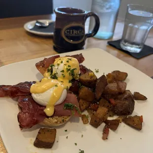 Eggs Benedict
