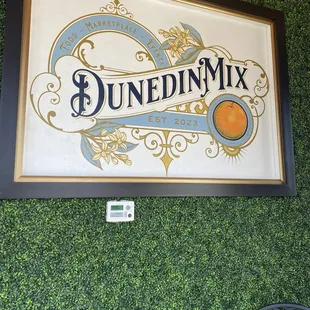 Dunedin Mix entry sign