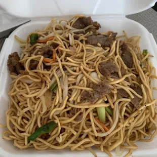 Beef chow mein