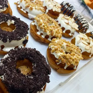 donuts, dough desserts, food