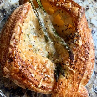 Asparagus and cheese croissant