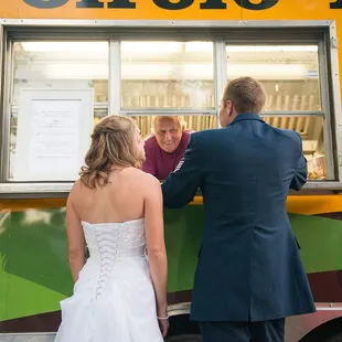 (©LaurenJean Photography)