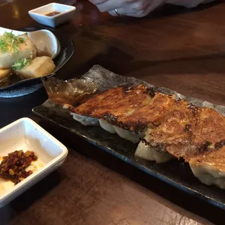 Gyoza