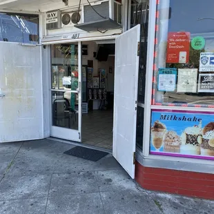 Circle Victoria Liquors