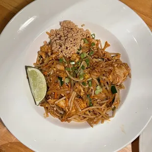 Chicken pad thai