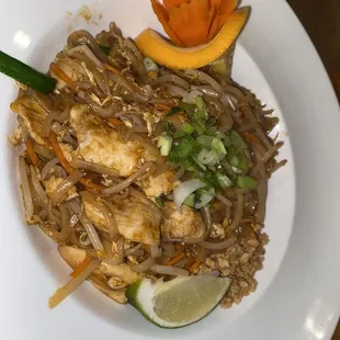 Chicken pad Thai